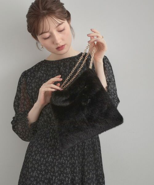 Couture Brooch / クチュールブローチ トートバッグ | フェイクファーチェーンバッグ | 詳細14