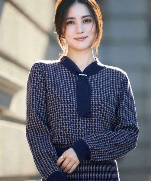 Couture Brooch / クチュールブローチ ニット・セーター | 【クラシカル・大人レディ】千鳥ジャカードパール調タイニットトップス(ネイビー(294))