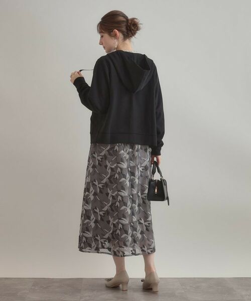 Couture Brooch / クチュールブローチ パーカー | 【マシンウォッシャブル・UVケア・大人可愛い】リボン刺繍ダンボールZIPフーディ | 詳細13