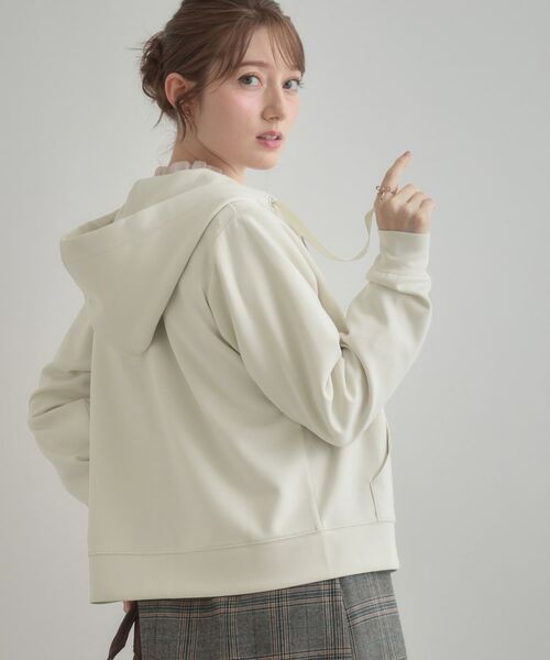 Couture Brooch / クチュールブローチ パーカー | 【マシンウォッシャブル・UVケア・大人可愛い】リボン刺繍ダンボールZIPフーディ | 詳細6