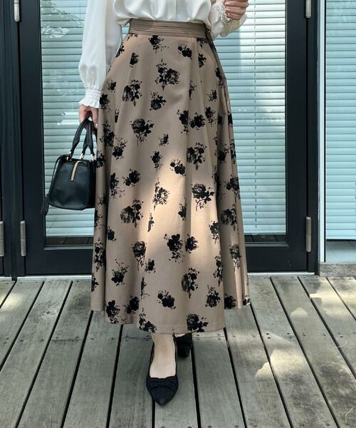 Couture Brooch / クチュールブローチ スカート | 【美シルエット・通勤】フロッキーフラワープリントスカート | 詳細24