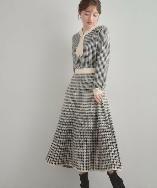 Couture Brooch / クチュールブローチ ロング・マキシ丈スカート | 【クラシカル・大人上品】千鳥ジャカードニットプリーツスカート | 詳細1