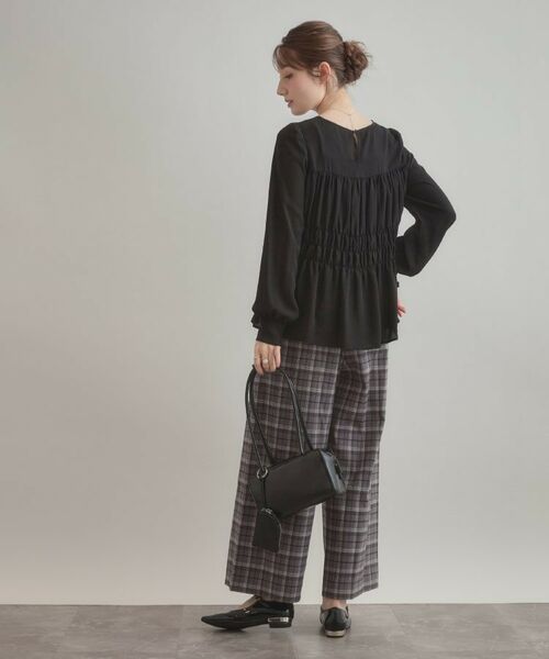 Couture Brooch / クチュールブローチ シャツ・ブラウス | 【マシンウォッシャブル・きれいめ・通勤】シャーリングチュニックブラウス | 詳細2