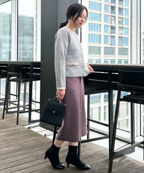 Couture Brooch / クチュールブローチ カーディガン・ボレロ | 【通勤・大人上品】ムースタッチジャカード 配色スカラカーディ | 詳細25