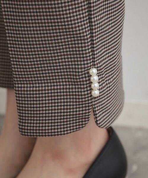 Couture Brooch / クチュールブローチ ショート・ハーフ・半端丈パンツ | 【通勤・美脚見え・あったか】裏起毛パール調スカラ裾デザインパンツ | 詳細30