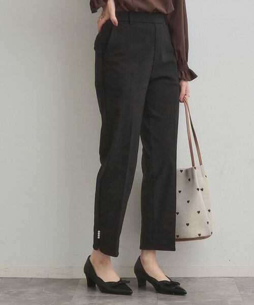 Couture Brooch / クチュールブローチ ショート・ハーフ・半端丈パンツ | 【通勤・美脚見え・あったか】裏起毛パール調スカラ裾デザインパンツ(ブラック(019))