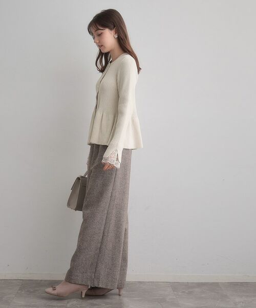 Couture Brooch / クチュールブローチ カーディガン・ボレロ | 【袖口レース・着映え】短毛モールペプラム カーデ | 詳細3