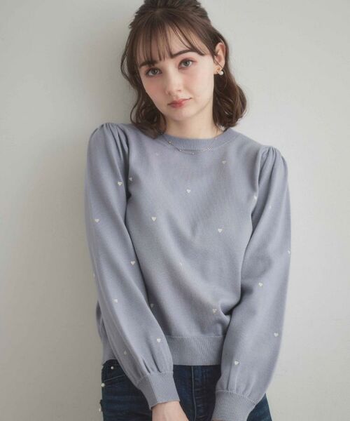 Couture Brooch / クチュールブローチ ニット・セーター | 【着映え】ハートドットラメ刺繍ニット(ブルー(092))