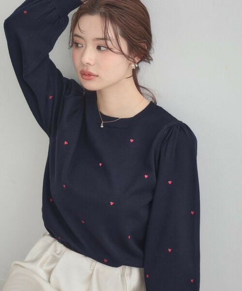 Couture Brooch / クチュールブローチ ニット・セーター | 【着映え】ハートドットラメ刺繍ニット(ネイビー(094))