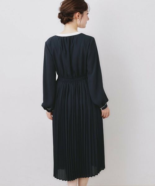 Couture Brooch / クチュールブローチ ロング・マキシ丈ワンピース | 配色シフォンプリーツワンピース | 詳細17