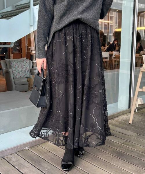 Couture Brooch / クチュールブローチ ロング・マキシ丈スカート | 【通勤】ラメ刺繍ブークレチュールスカート | 詳細20