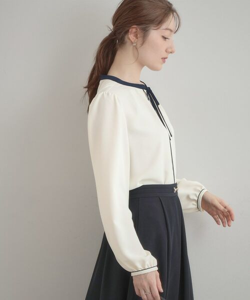 Couture Brooch / クチュールブローチ シャツ・ブラウス | 配色細リボンタイ | 詳細2