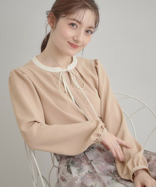 Couture Brooch / クチュールブローチ シャツ・ブラウス | 配色細リボンタイ（ベージュ(552)）