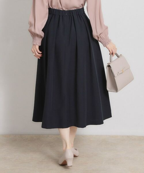 Couture Brooch / クチュールブローチ ロング・マキシ丈スカート | ビットベルトタックスカート | 詳細10