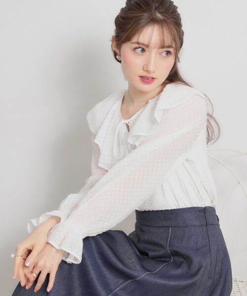 Couture Brooch / クチュールブローチ シャツ・ブラウス | ラメカットドビーフリルブラウス | 詳細2