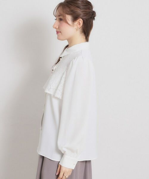 Couture Brooch / クチュールブローチ シャツ・ブラウス | 総レース切り替えパール調ボタンブラウス | 詳細16