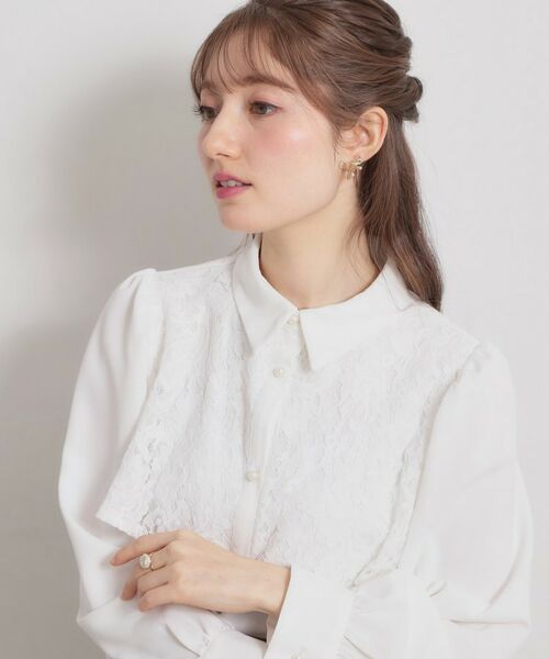 Couture Brooch / クチュールブローチ シャツ・ブラウス | 総レース切り替えパール調ボタンブラウス | 詳細2