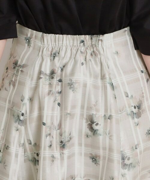Couture Brooch / クチュールブローチ ロング・マキシ丈スカート | シアーチェックフラワープリント | 詳細27