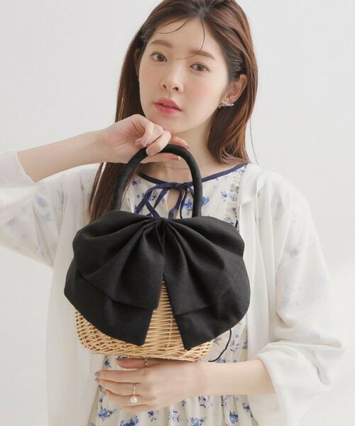 Couture Brooch / クチュールブローチ ハンドバッグ | BIGリボン付きラタンバッグ（ブラック(019)）