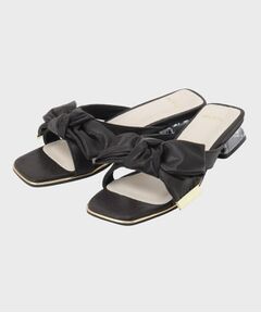 Couture Brooch / クチュールブローチ サンダル | リボンクリアヒールサンダル