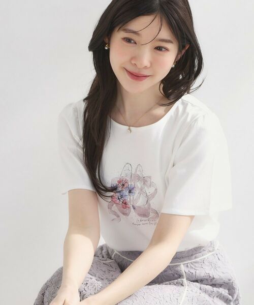 Couture Brooch / クチュールブローチ Tシャツ | トウシューズプリントTシャツ（オフホワイト(003)）