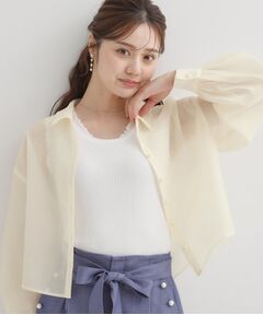 Couture Brooch / クチュールブローチ シャツ・ブラウス | パール調ボタン・オーガンジーショート丈シアーシャツ