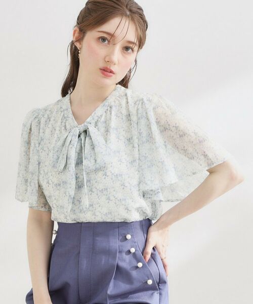 Couture Brooch / クチュールブローチ シャツ・ブラウス | モザイクフラワープリントブラウス(ブルー(192))