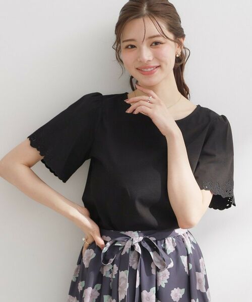 Couture Brooch / クチュールブローチ カットソー | 袖スカラップ リボン&フラワー柄カットソー(ブラック(019))