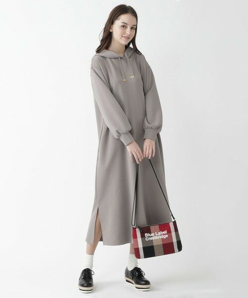 ダンボールジャージーパーカーワンピース ドレス Blue Label Black Label Crestbridge ブルーレーベル ブラックレーベル クレストブリッジ ファッション通販 タカシマヤファッションスクエア