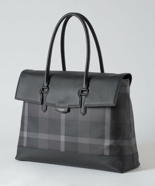 安い送料無料【未使用】BURBERRY BLACK LABEL 長財布 エンボスチェック 小物