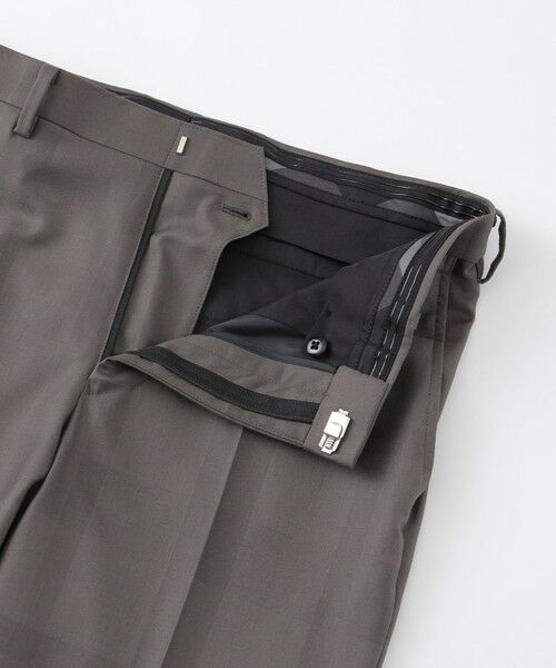 BLUE LABEL / BLACK LABEL CRESTBRIDGE / ブルーレーベル / ブラックレーベル・クレストブリッジ  セットアップ | 【一部店舗限定】グレージュシャドークレストブリッジチェックスリーピーススーツ | 詳細10