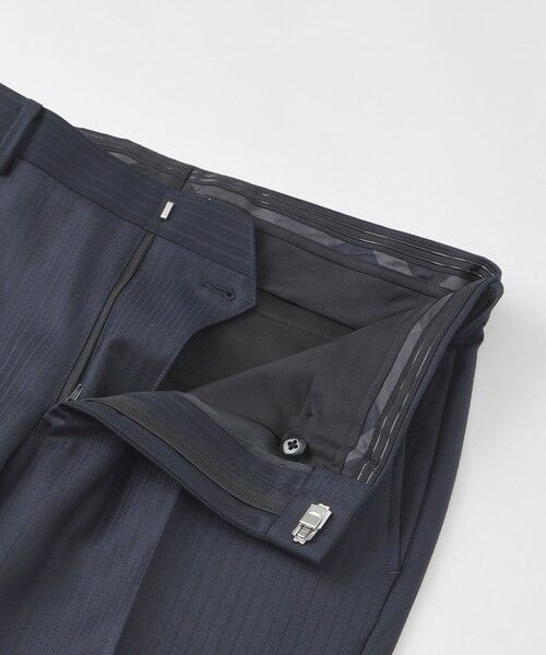 BLUE LABEL / BLACK LABEL CRESTBRIDGE / ブルーレーベル / ブラックレーベル・クレストブリッジ  セットアップ | 【一部店舗限定】Zegna ELECTAネイビーシャドーストライプスリーピーススーツ | 詳細10