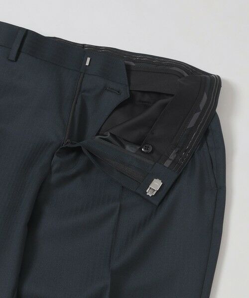 BLUE LABEL / BLACK LABEL CRESTBRIDGE / ブルーレーベル / ブラックレーベル・クレストブリッジ  セットアップ | 【一部店舗限定】Zegna TRAVELLER シャンブレーブルーヘリンボーンスリーピーススーツ | 詳細10