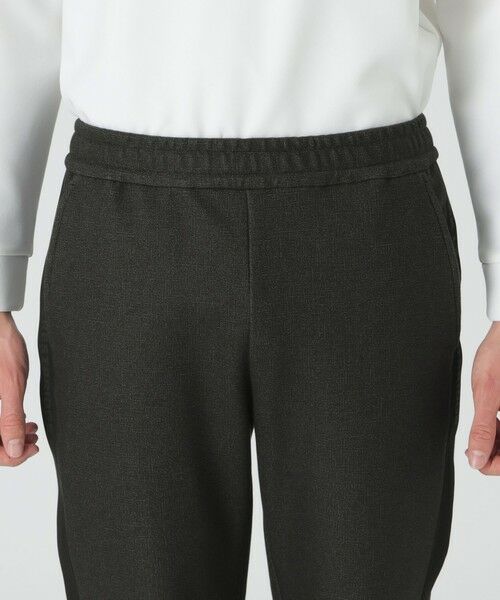 BLUE LABEL / BLACK LABEL CRESTBRIDGE / ブルーレーベル / ブラックレーベル・クレストブリッジ  その他パンツ | 【BLACK lab.】ダウンファブリックトラックパンツ | 詳細4