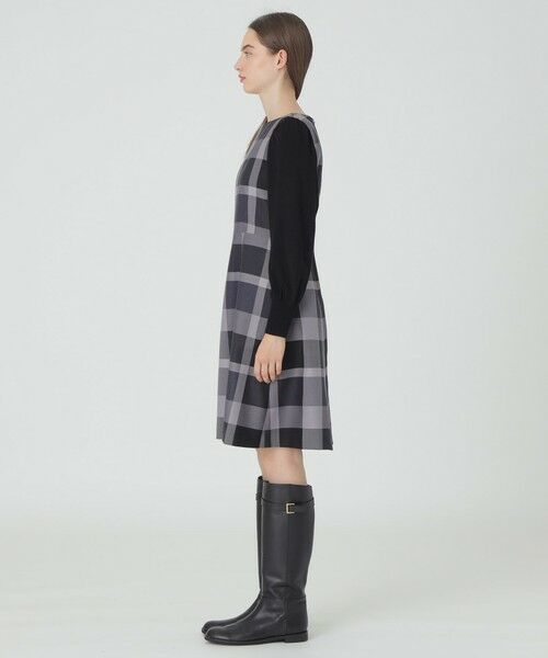 BLUE LABEL / BLACK LABEL CRESTBRIDGE / ブルーレーベル / ブラックレーベル・クレストブリッジ  ドレス | クレストブリッジチェッククロッシングビエラニットスリーブドレス | 詳細1