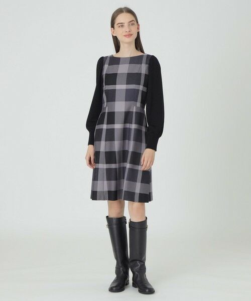 BLUE LABEL / BLACK LABEL CRESTBRIDGE / ブルーレーベル / ブラックレーベル・クレストブリッジ  ドレス | クレストブリッジチェッククロッシングビエラニットスリーブドレス（チャコールグレー1）