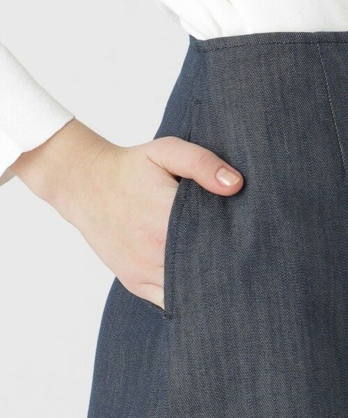 BLUE LABEL / BLACK LABEL CRESTBRIDGE / ブルーレーベル / ブラックレーベル・クレストブリッジ  ミニ・ひざ丈スカート | スラブシャンブレーデニムミニスカート | 詳細20