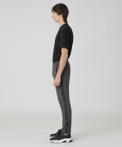 BLUE LABEL / BLACK LABEL CRESTBRIDGE / ブルーレーベル / ブラックレーベル・クレストブリッジ その他パンツ | 【BLACK lab.】ラーベントリコットトラックパンツ | 詳細2