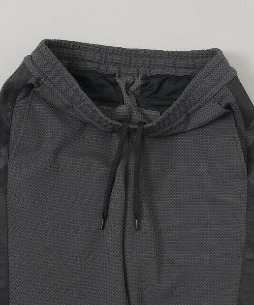 BLUE LABEL / BLACK LABEL CRESTBRIDGE / ブルーレーベル / ブラックレーベル・クレストブリッジ その他パンツ | 【BLACK lab.】ラーベントリコットトラックパンツ | 詳細8