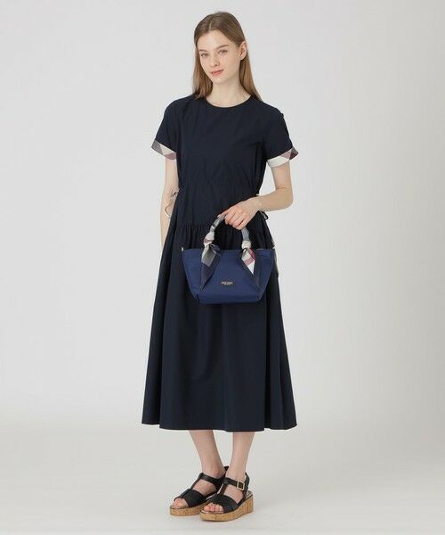BLUE LABEL / BLACK LABEL CRESTBRIDGE / ブルーレーベル / ブラックレーベル・クレストブリッジ  ショルダーバッグ | ナイロンスカーフミニトート | 詳細16