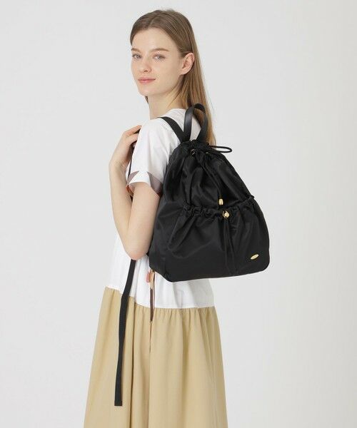 新品　BLUE LABEL ブラックリュック BLUE LABEL / BLACK LABEL CRESTBRIDGE｜ナイロンバックパック