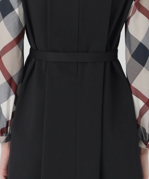 BLUE LABEL / BLACK LABEL CRESTBRIDGE / ブルーレーベル / ブラックレーベル・クレストブリッジ ドレス | コンパクトライトポンチサックドレス | 詳細5
