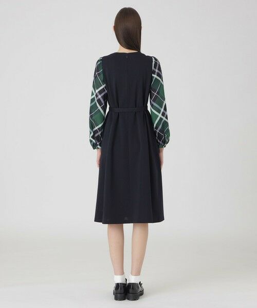 BLUE LABEL / BLACK LABEL CRESTBRIDGE / ブルーレーベル / ブラックレーベル・クレストブリッジ ドレス | コンパクトライトポンチサックドレス | 詳細10