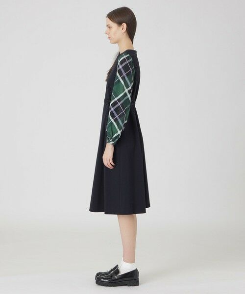 BLUE LABEL / BLACK LABEL CRESTBRIDGE / ブルーレーベル / ブラックレーベル・クレストブリッジ ドレス | コンパクトライトポンチサックドレス | 詳細9