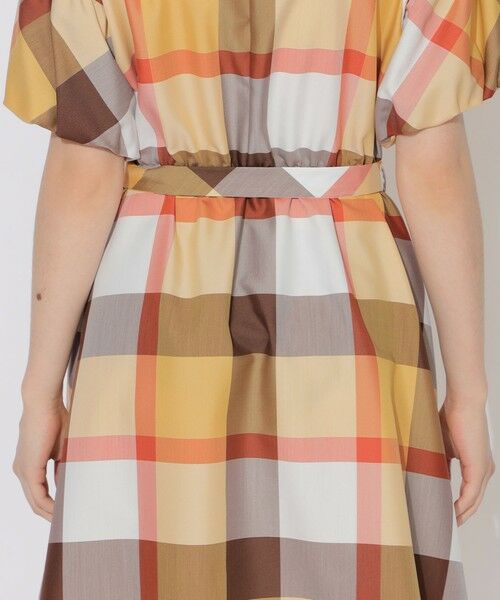 BLUE LABEL / BLACK LABEL CRESTBRIDGE / ブルーレーベル / ブラックレーベル・クレストブリッジ  ドレス | 【WEB限定】クレストブリッジチェッククロッシングツイルパフスリーブドレス | 詳細18