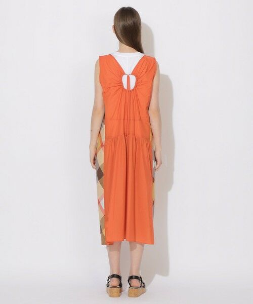 BLUE LABEL / BLACK LABEL CRESTBRIDGE / ブルーレーベル / ブラックレーベル・クレストブリッジ  ドレス | 【WEB限定】ナイロンコットンタフタパーシャルチェックジャンパースカート | 詳細16