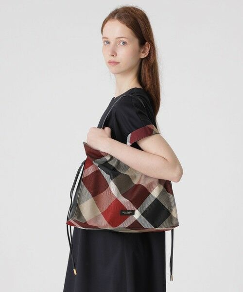 BLUE LABEL / BLACK LABEL CRESTBRIDGE / ブルーレーベル / ブラックレーベル・クレストブリッジ  ショルダーバッグ | クレストブリッジチェックギャザーバッグ | 詳細1