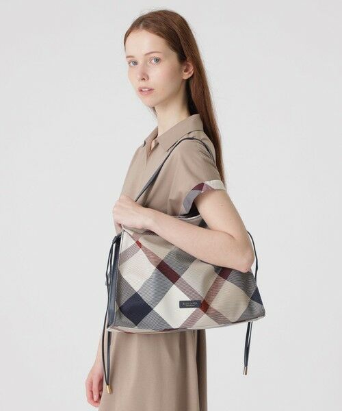 BLUE LABEL / BLACK LABEL CRESTBRIDGE / ブルーレーベル / ブラックレーベル・クレストブリッジ  ショルダーバッグ | クレストブリッジチェックギャザーバッグ | 詳細7