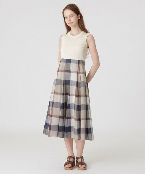 BLUE LABEL / BLACK LABEL CRESTBRIDGE/ブルーレーベル / ブラックレーベル・クレストブリッジ 【美人百花コラボ】ニットドッキングドレス オフホワイト1 36 BLUE LABEL / BLACK LABEL CRESTBRIDGE/ブルーレーベル / ブラックレーベル・クレストブリッジ 【美人百花コラボ】ニットドッキングドレス オフホワイト1 36