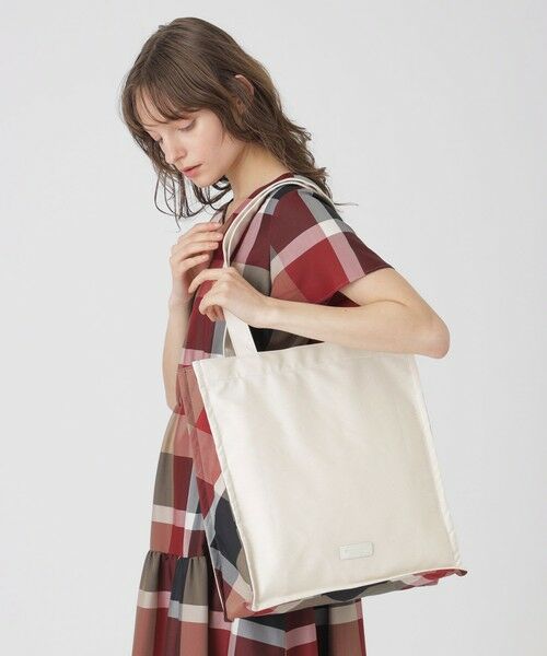 BLUE LABEL / BLACK LABEL CRESTBRIDGE / ブルーレーベル / ブラックレーベル・クレストブリッジ  ショルダーバッグ | 【原宿本店限定】パーシャルクレストブリッジチェックトートバッグ | 詳細1